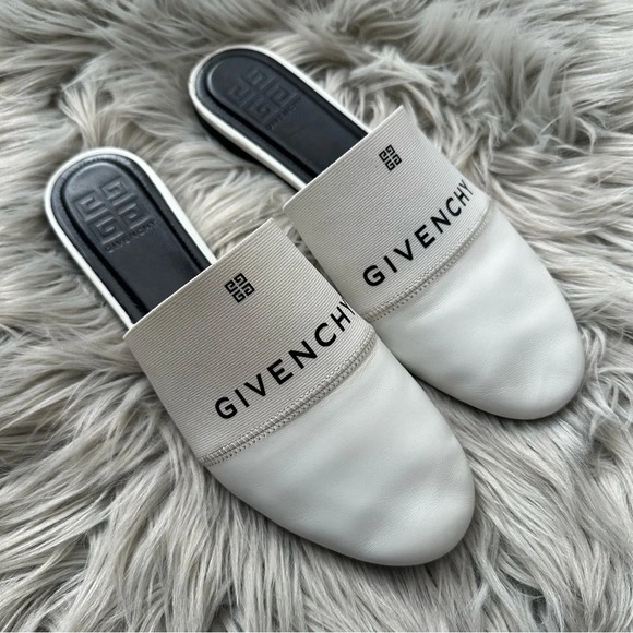 GIVENCHY Bedford 4G Logo White Leather Flats
Mules Size 37 - Picture 5 of 13